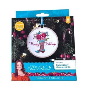 The Pioneer Woman Embroidery Ornament Kit Howdy Holidays Floral Cowboy Boot New